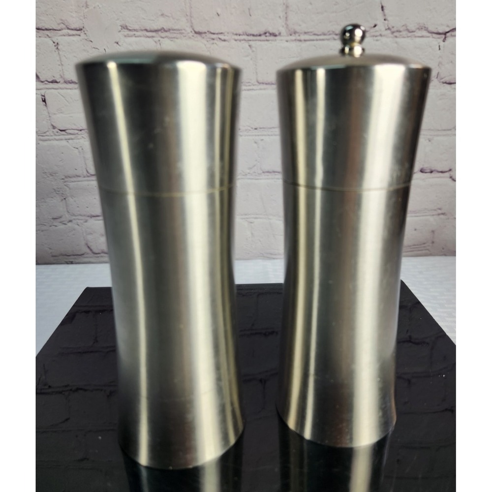 Sleek! Salt Shaker & Pepper Mill/ Grinder Set  Stainless Steel 6.25" × 2.5" Tall